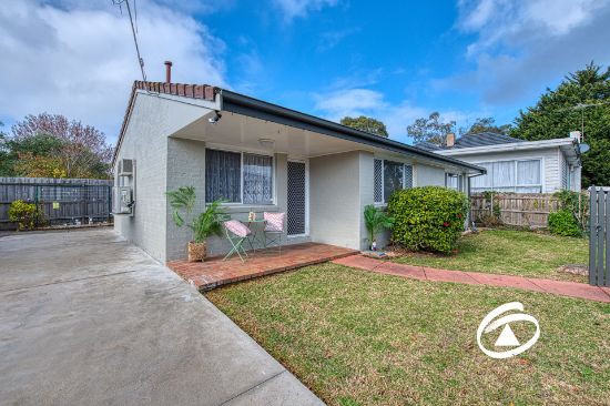 2 Smyth Street, Frankston, Vic 3199