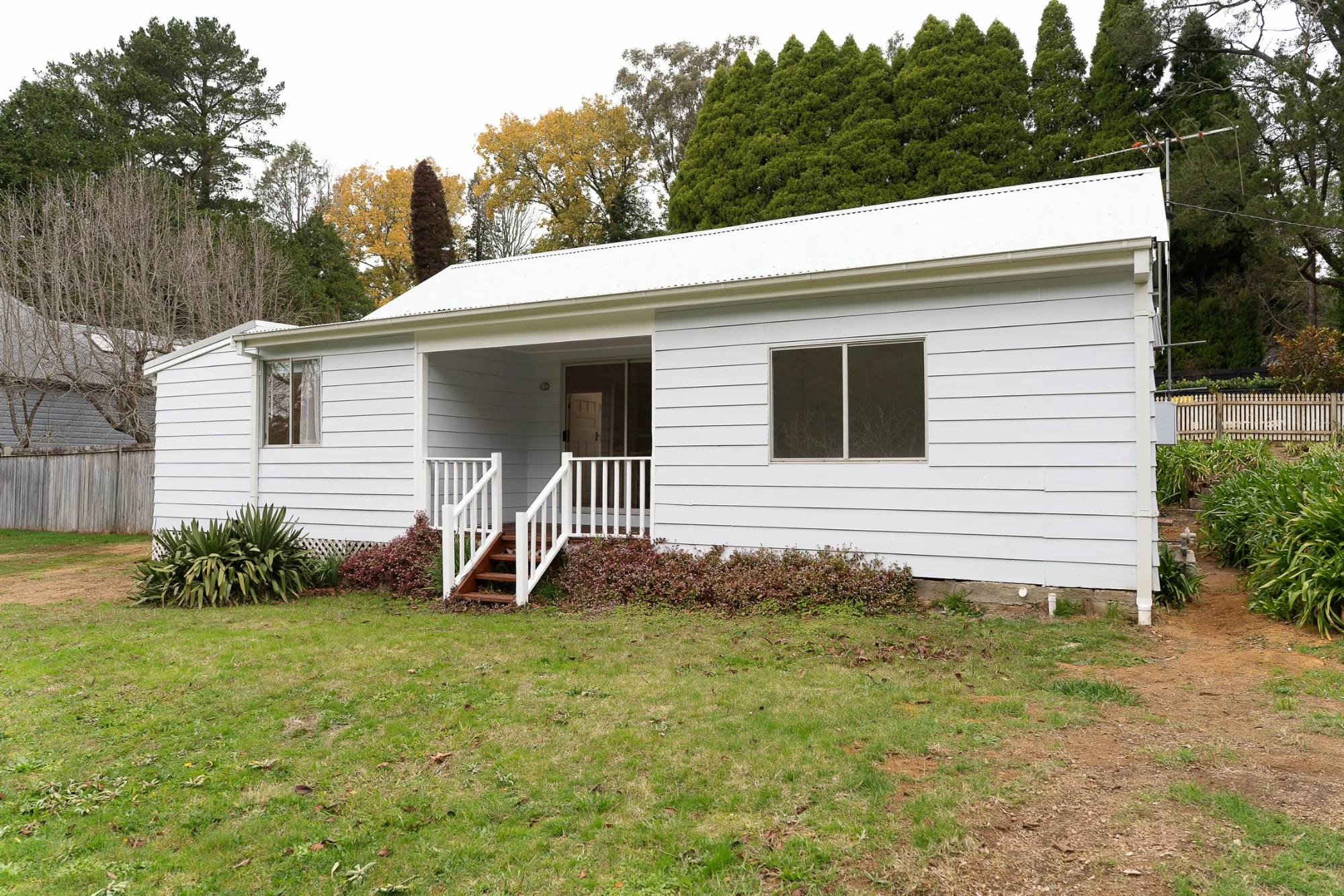 2 St Andrews Road, Leura, NSW 2780