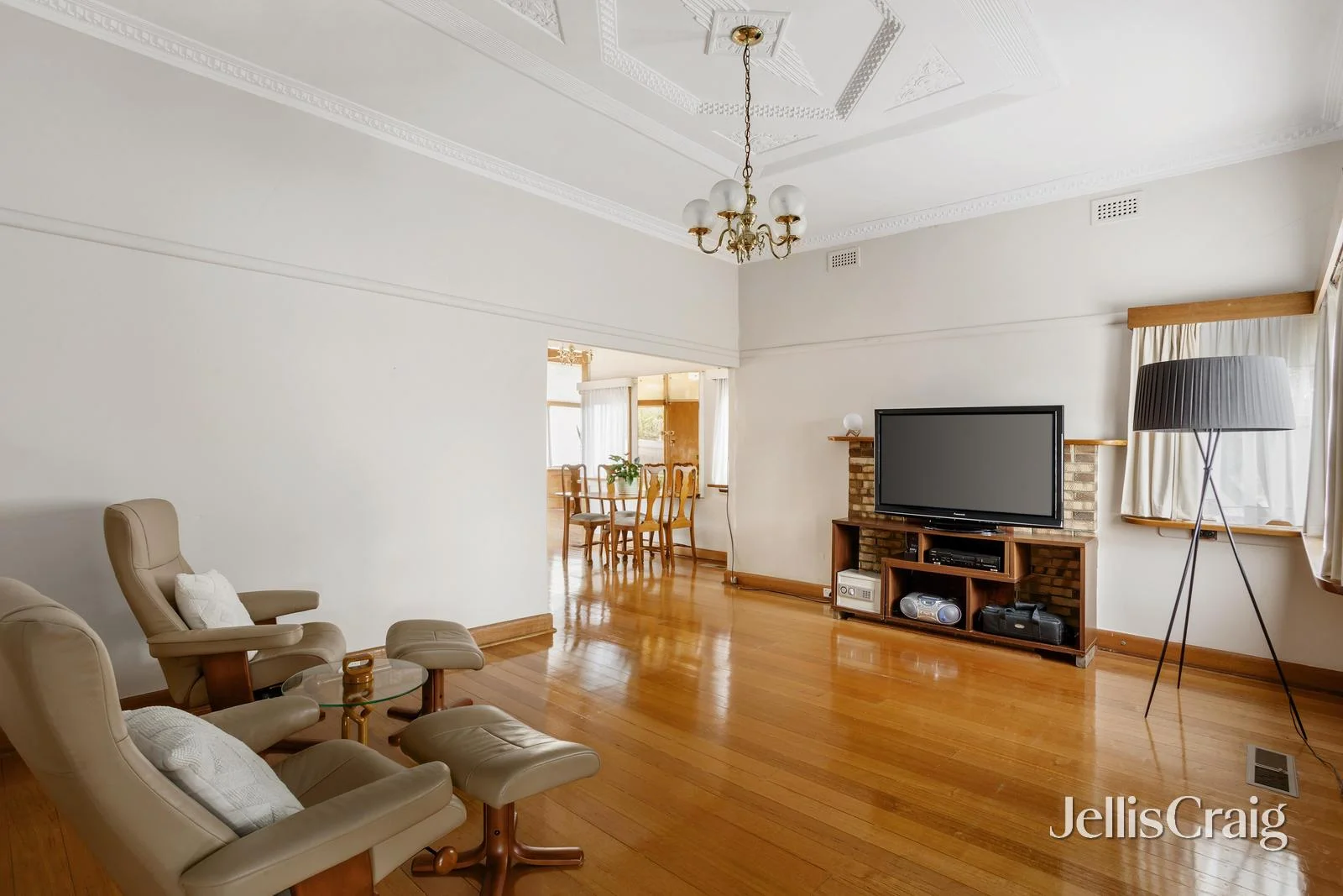 2 Tanner Avenue, Kew East, Vic 3102