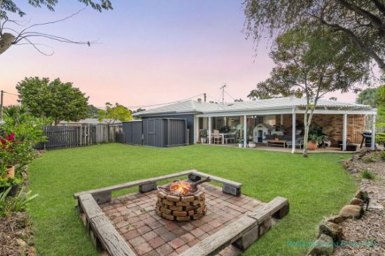 2 Troon Court, Victoria Point, Qld 4165