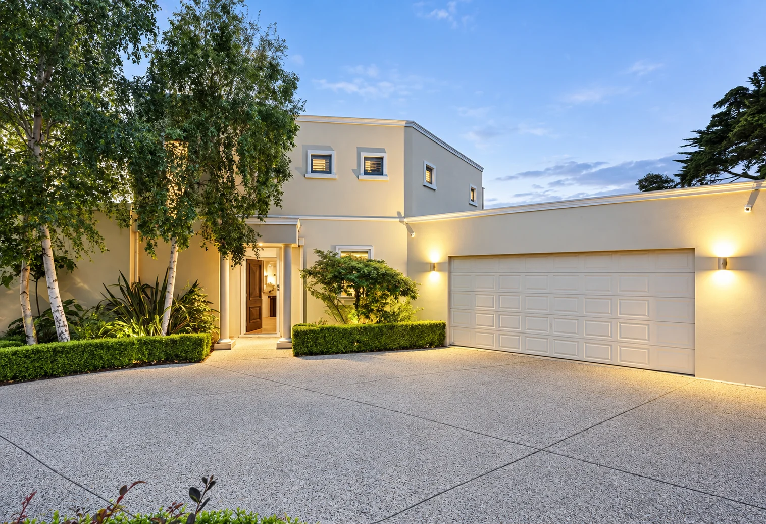 2 Watts Cres, Mount Eliza, Vic 3930