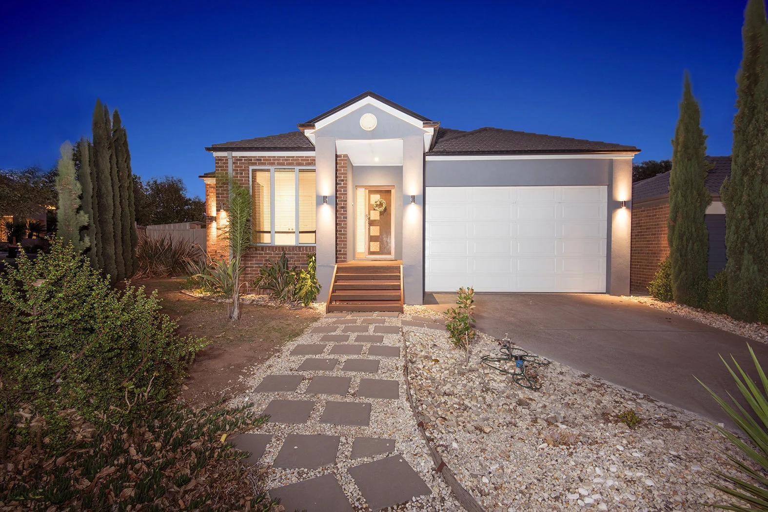 2 Weigall Close, Caroline Springs, Vic 3023