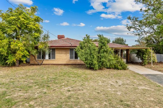 2 Wyloo Place, Armadale, WA 6112