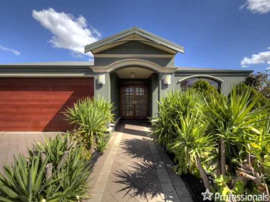 2 Yongar Way, Forrestfield, WA 6058