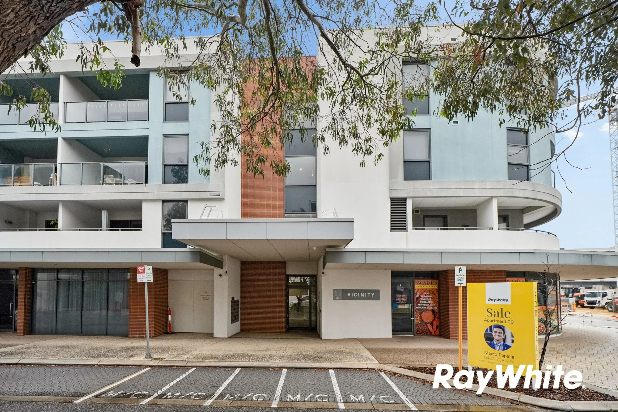 20/11 Signal Terrace, Cockburn Central WA 6164