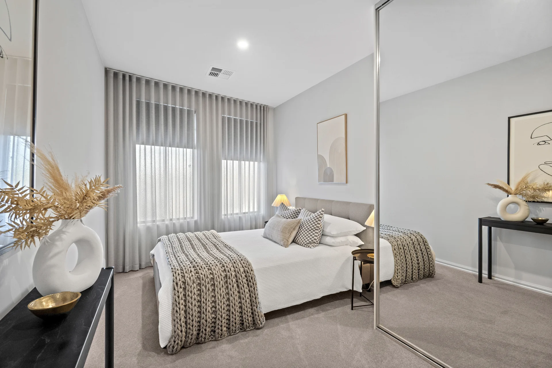 20 Burlington Road, Hallett Cove, SA 5158