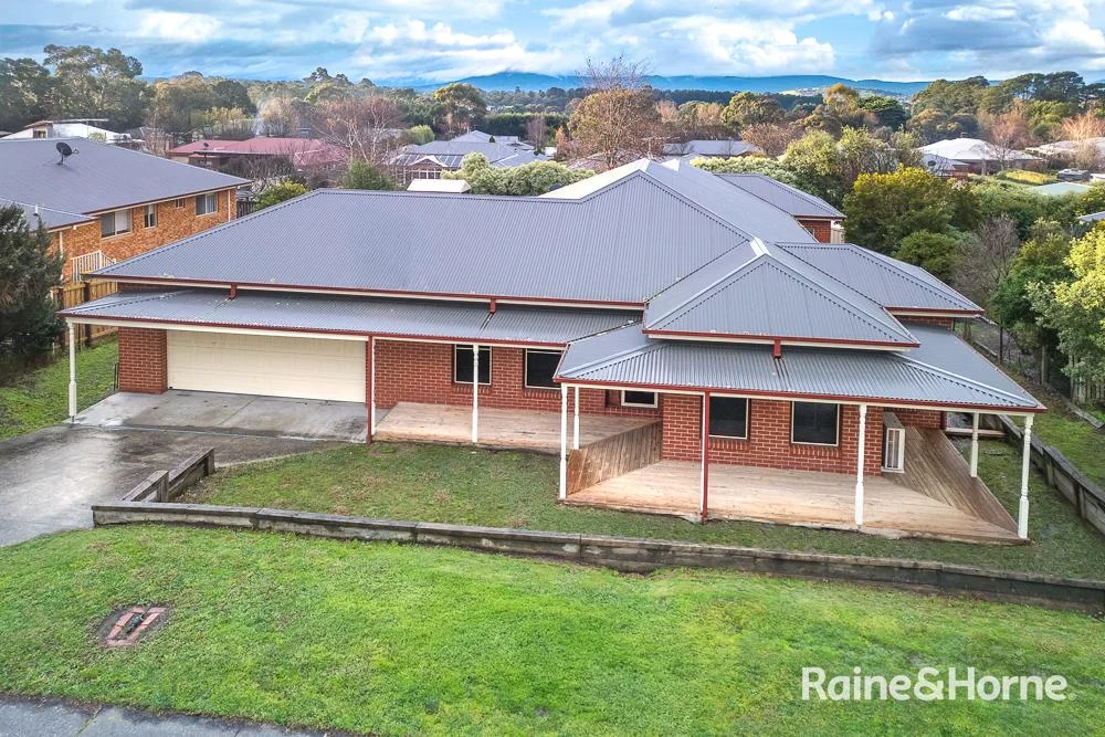 20 Carinya Drive, Gisborne, Vic 3437