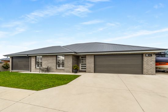 20 Darvall Drive, Kelso, NSW 2795