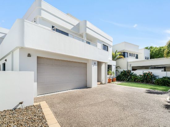20 KING JAMES COURT, Paradise Point, Qld 4216