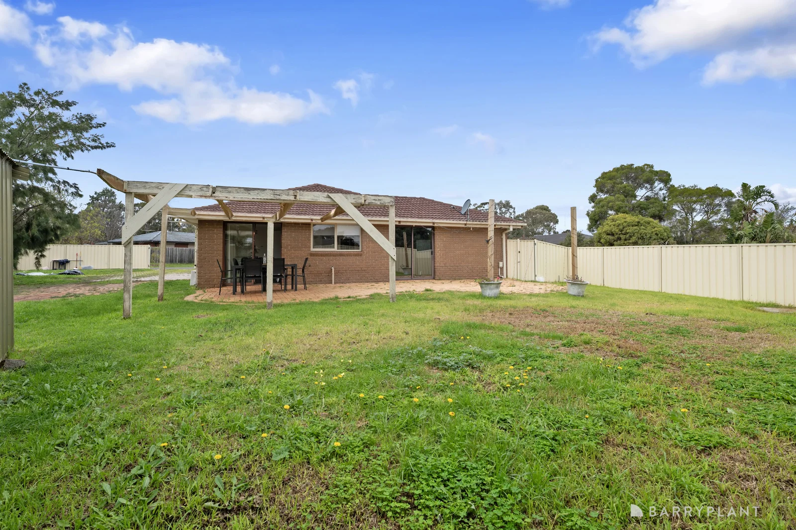 20 Linlithgow Way, Melton West, Vic 3337