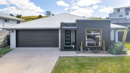 20 Mcilwraith Way, Rural View, Qld 4740