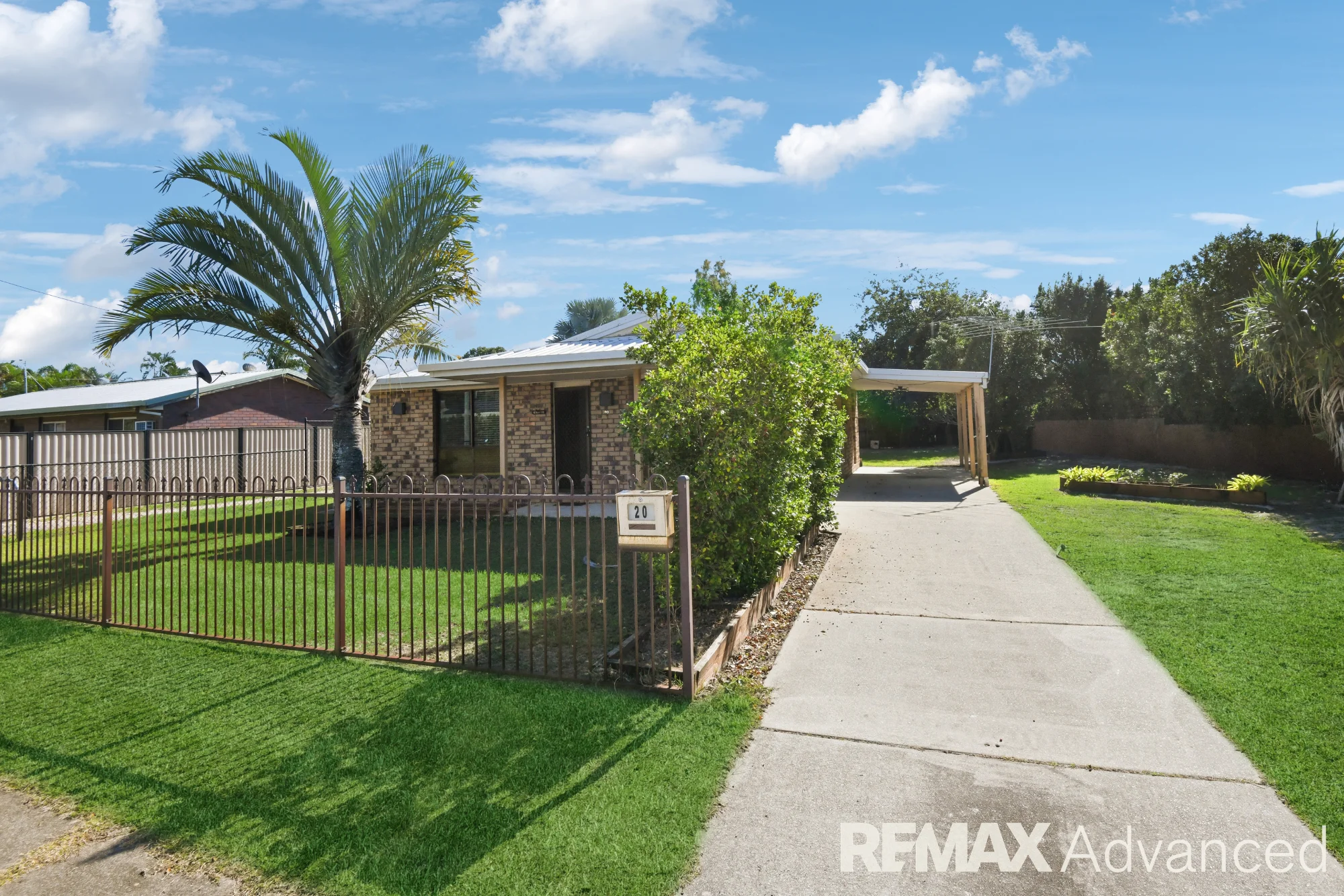20 Moatah Drive, Beachmere, Qld 4510