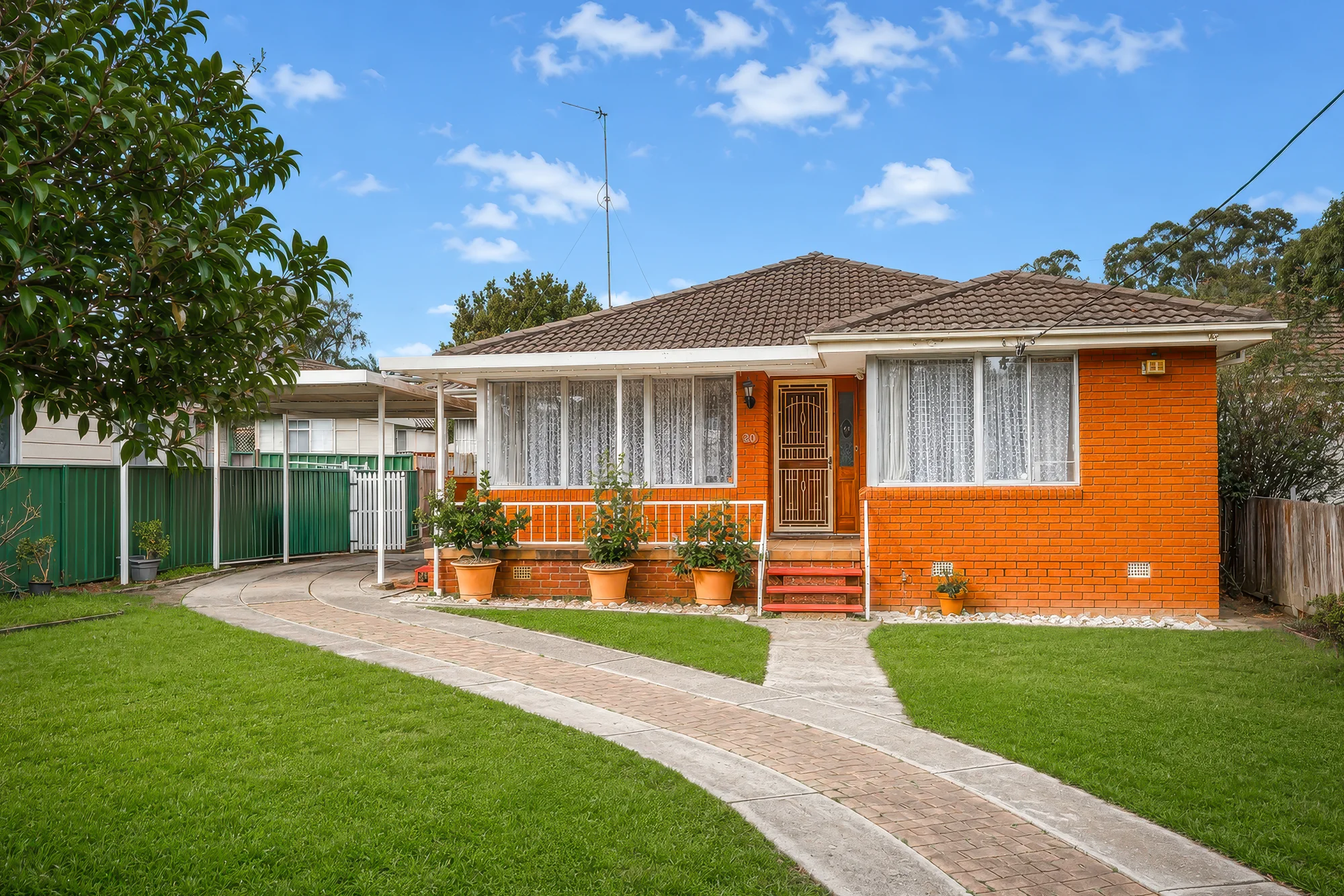 20 Pearce Road, Quakers Hill, NSW 2763