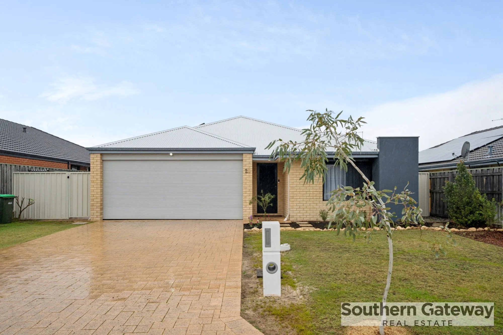 20 Peridot Pass, Wellard, WA 6170