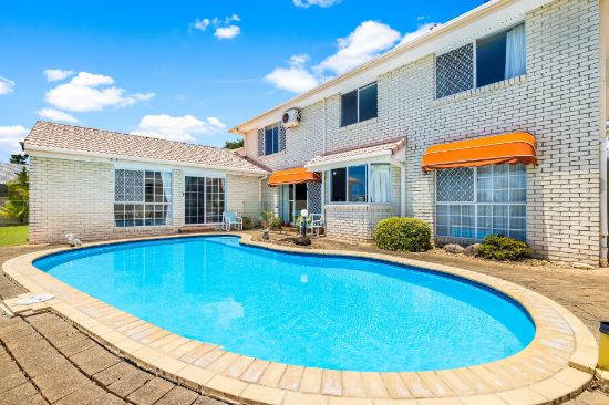 20 Wollundry Place, Mermaid Waters, Qld 4218