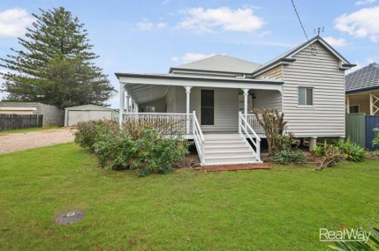 204 Taylor Street, Newtown, Qld 4350
