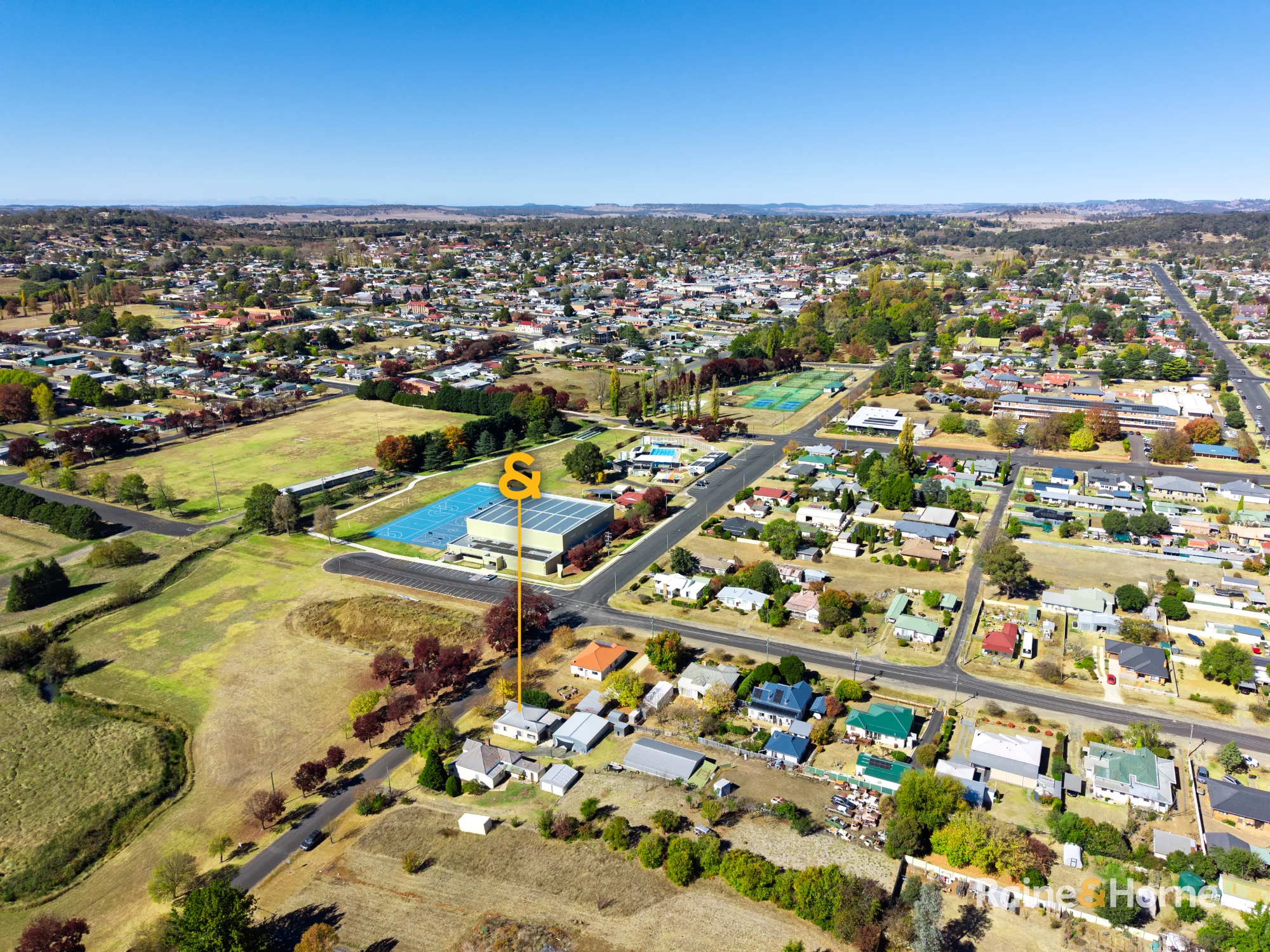 204 West Avenue, Glen Innes, NSW 2370