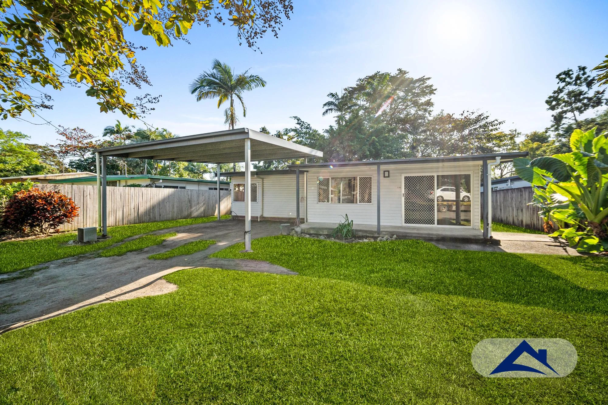 206-208 Mccoombe Street, Bungalow, Qld 4870