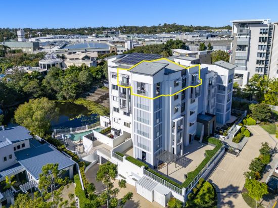 21/34 Riverwalk Avenue, Robina, Qld 4226