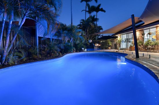 21 Armidale Crescent, Helensvale, Qld 4212