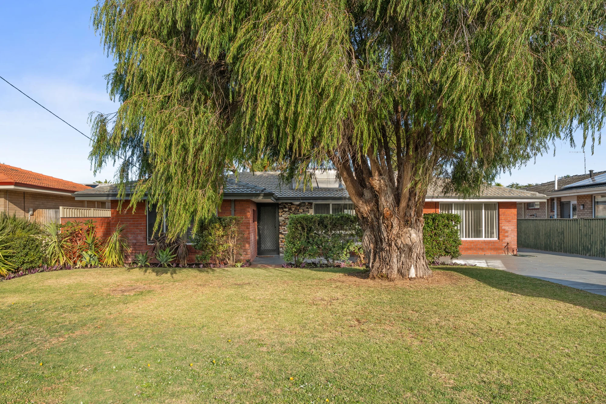 21 Bermuda Road, Safety Bay, WA 6169