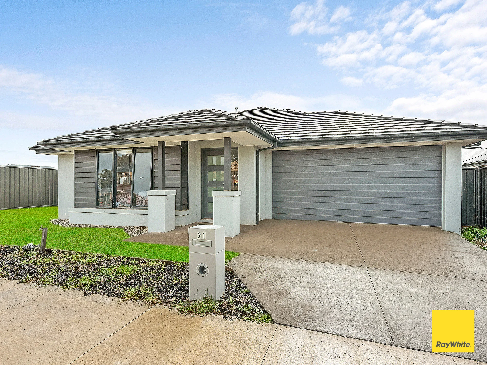 21 Buchanan Drive, Huntly, Vic 3551
