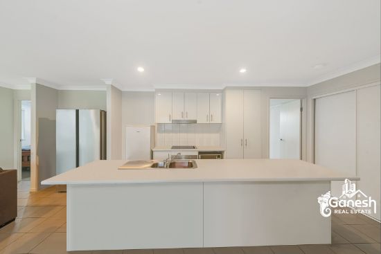 21 COTTONWOOD CRESCENT, Springfield Lakes, Qld 4300