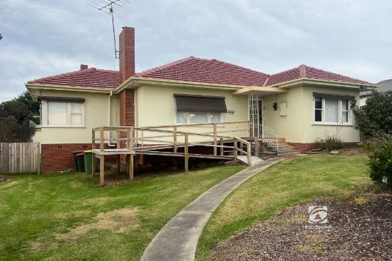 21 Day Street, Bairnsdale, Vic 3875