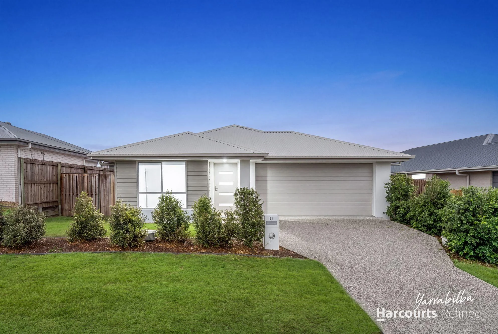 21 Edinburgh Crescent, Gleneagle, Qld 4285