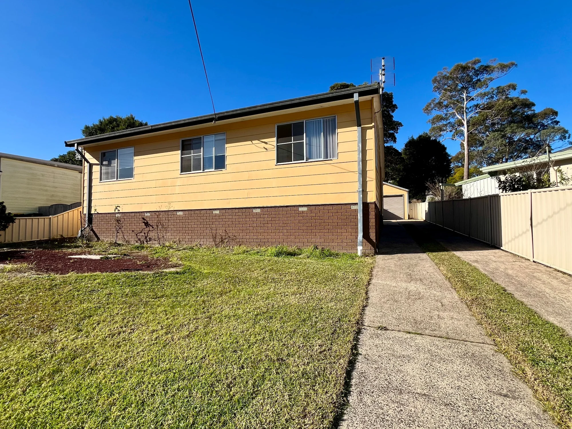 21 Edward Road, Batehaven NSW 2536