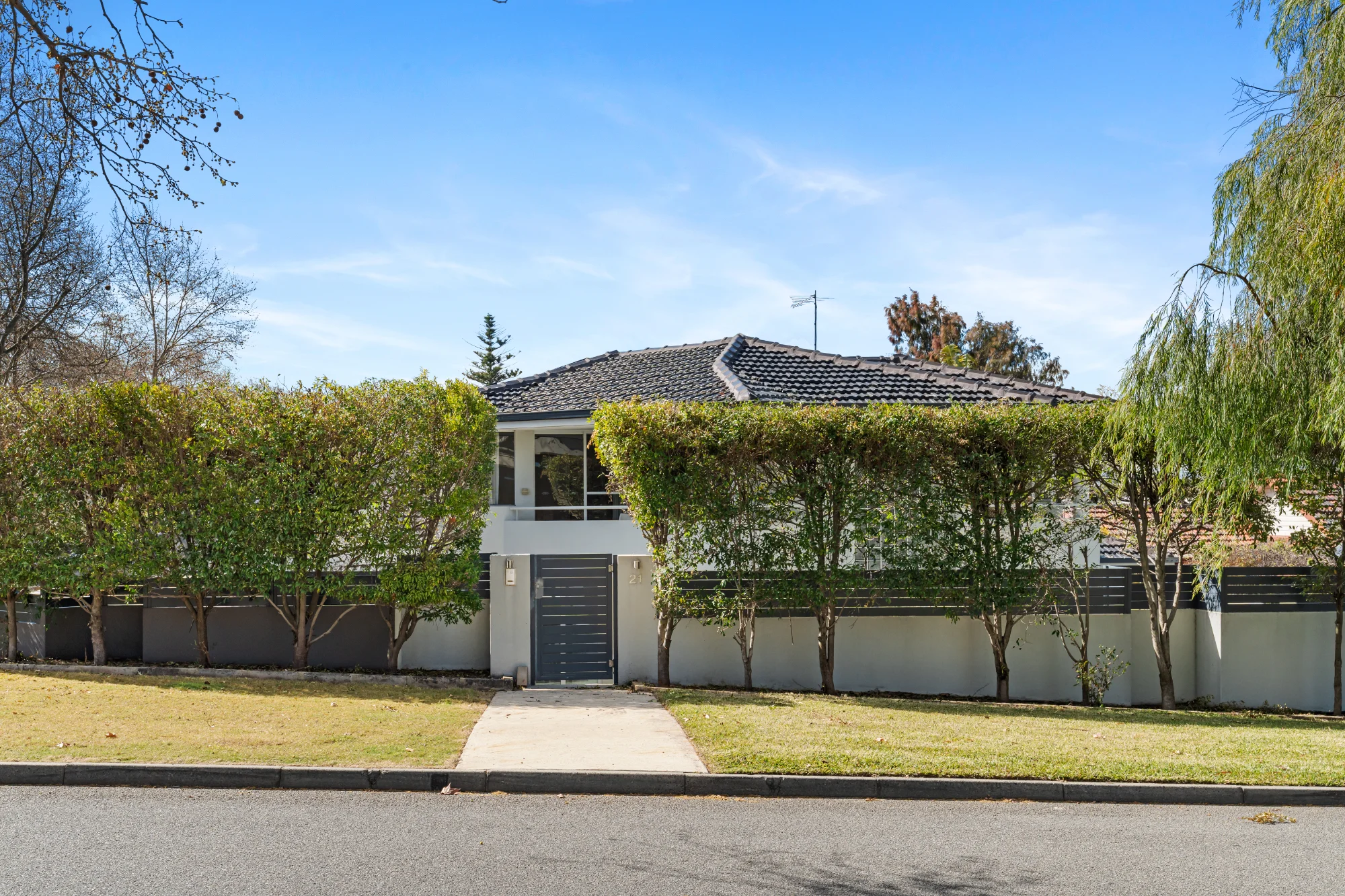 21 Fraser Road, Applecross, WA 6153