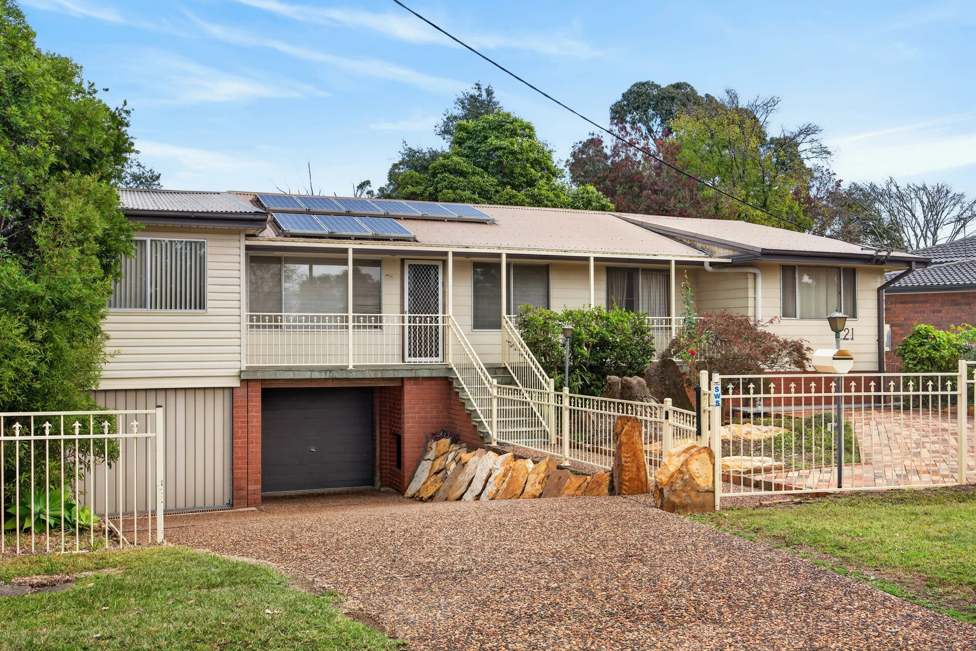 21 Green Parade, Valley Heights, NSW 2777