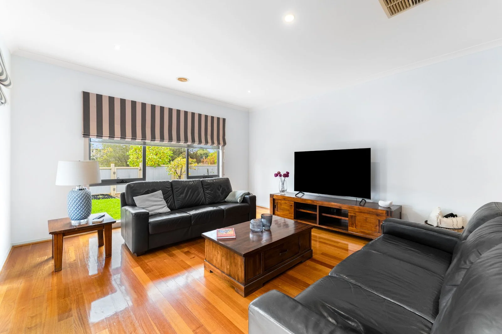 21 Lawson Way, Caroline Springs, Vic 3023