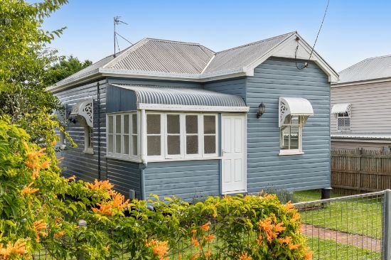 21 Loudon Street, South Toowoomba, Qld 4350