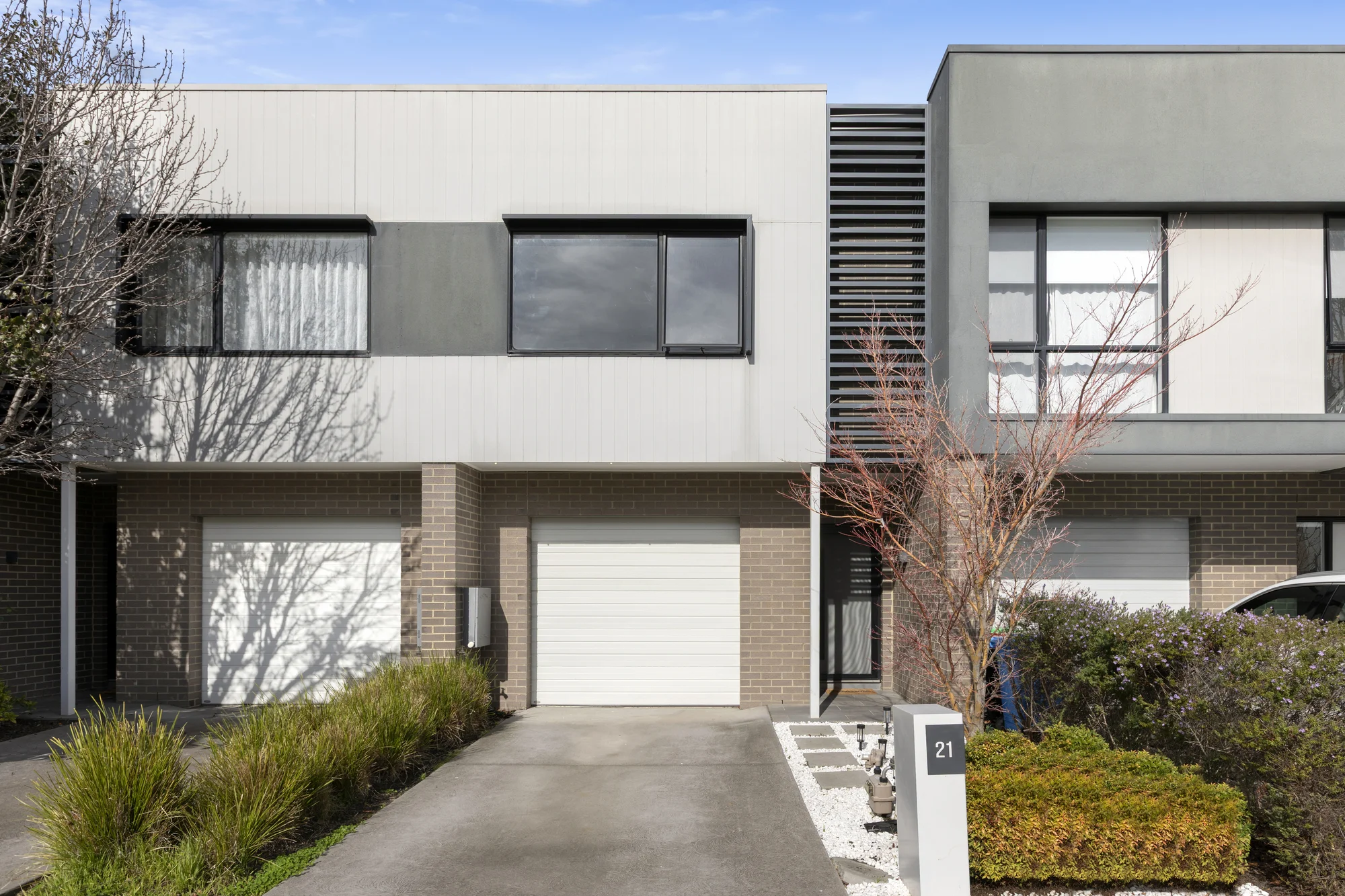 21 Monterey Drive, Cheltenham, Vic 3192