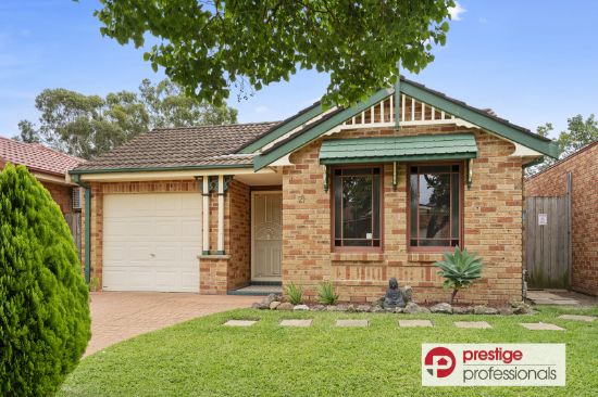21 Paroo Court, Wattle Grove, NSW 2173