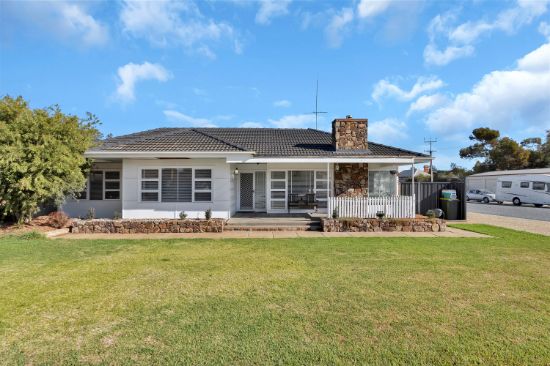 21 Short Terrace, Balaklava, SA 5461