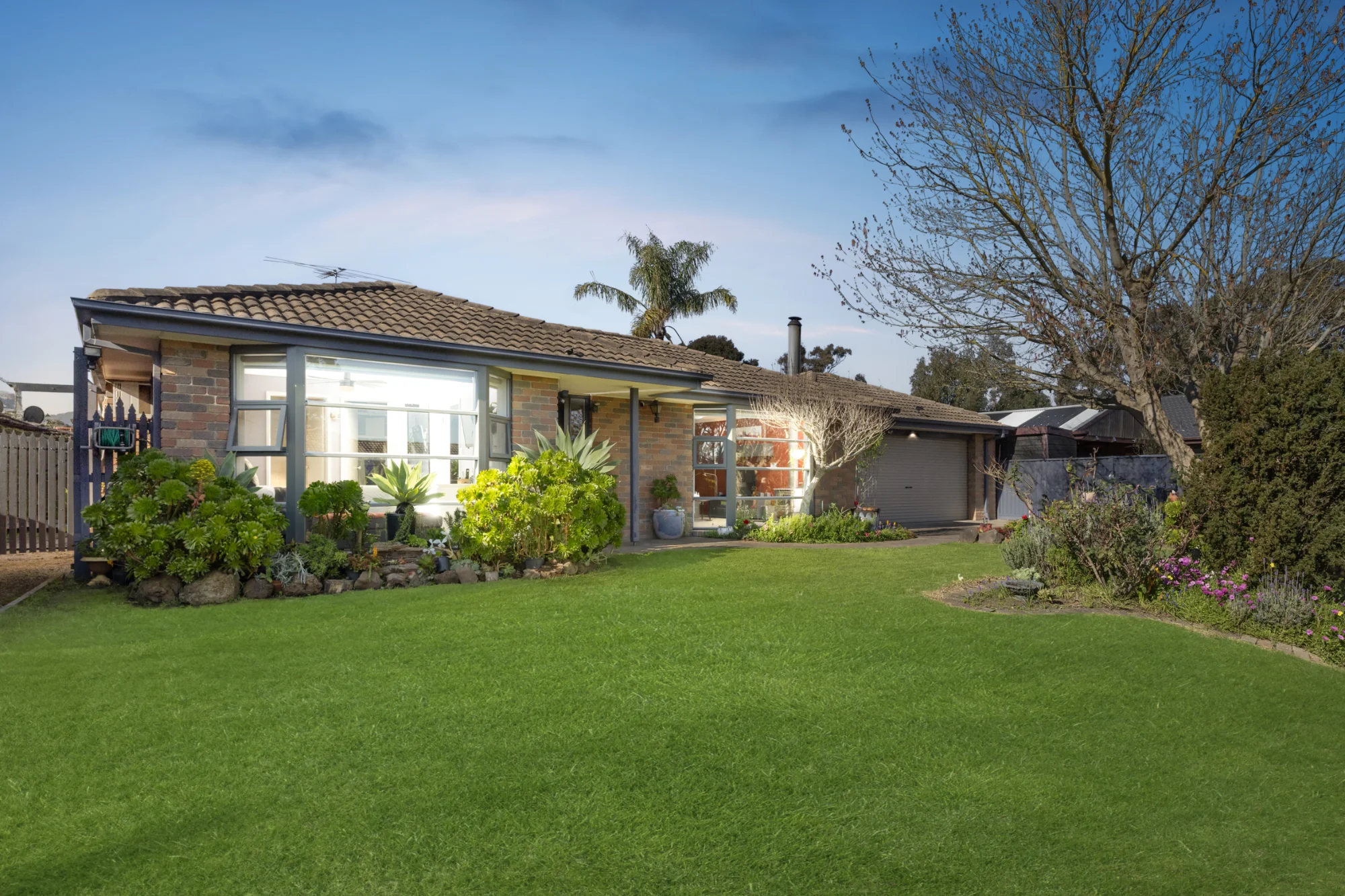21 Taldra Drive, Ferntree Gully, Vic 3156