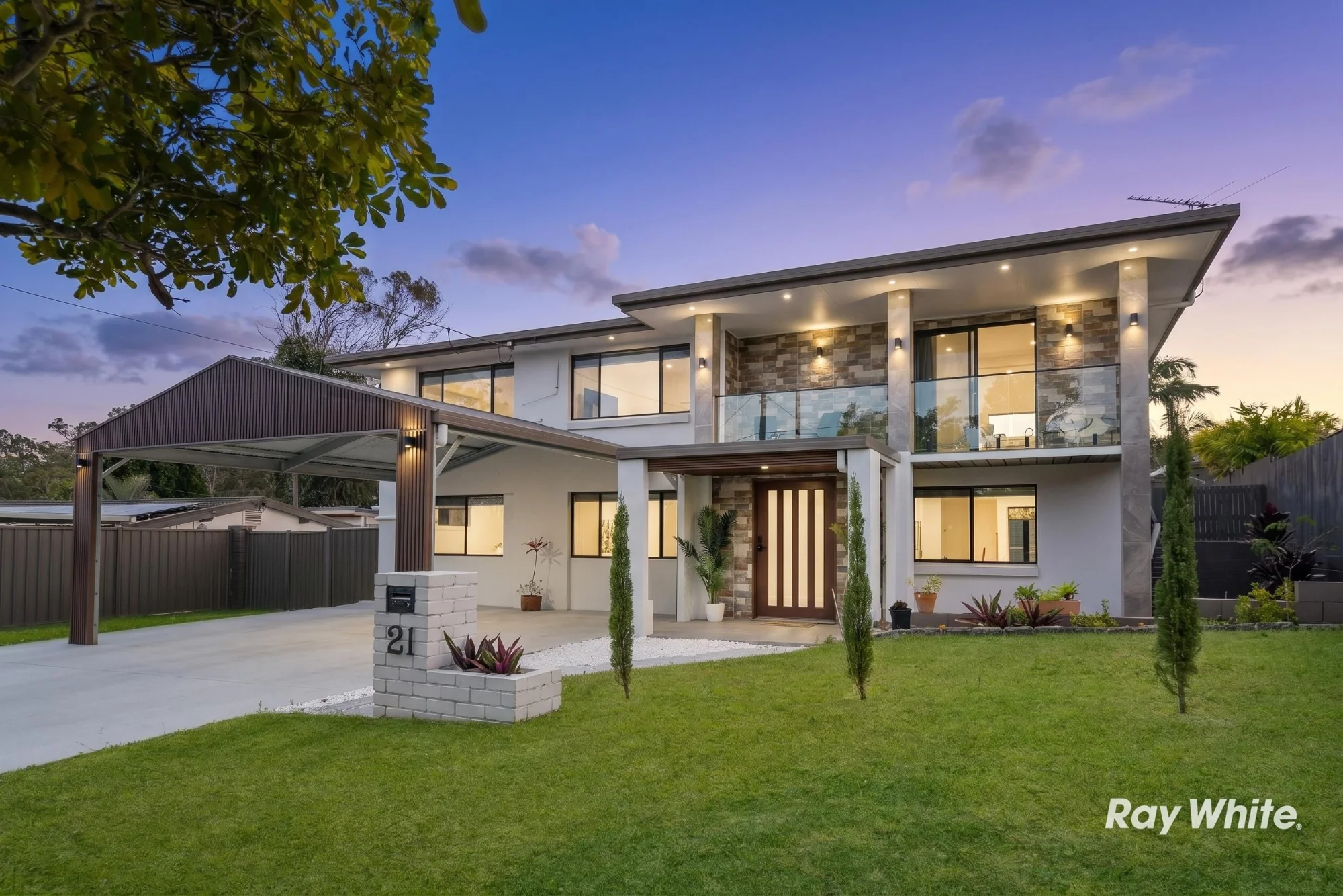 21 Westgate Avenue, Springwood, Qld 4127