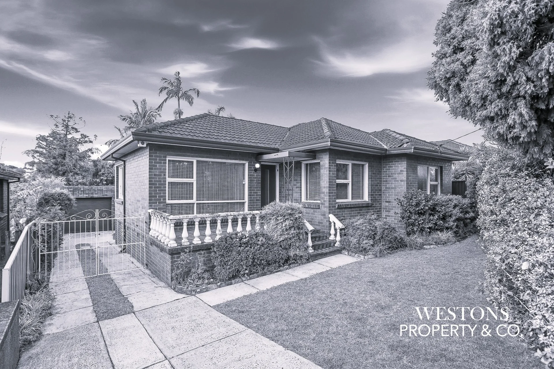 215 Old Windsor Road, Northmead, NSW 2152