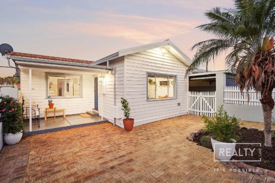 216 Holbeck Street, Doubleview, WA 6018