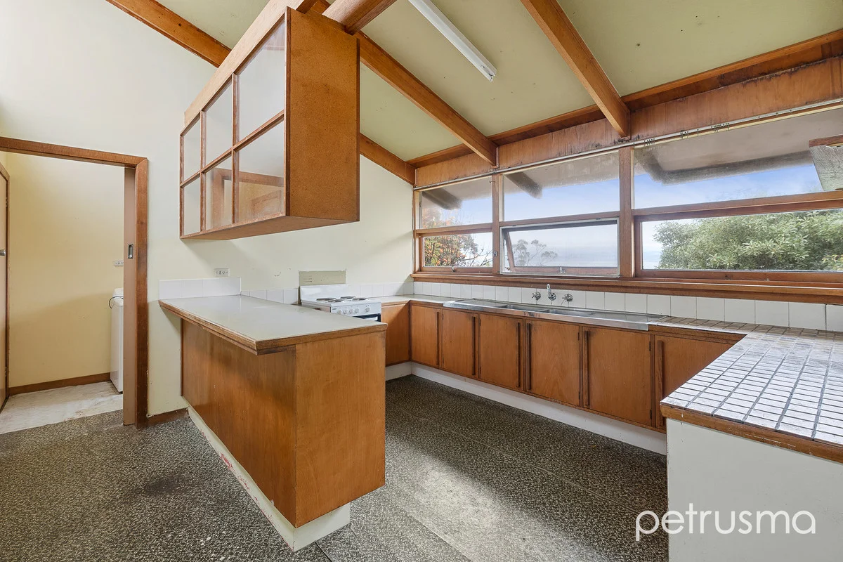219 Carella Street, Howrah, Tas 7018