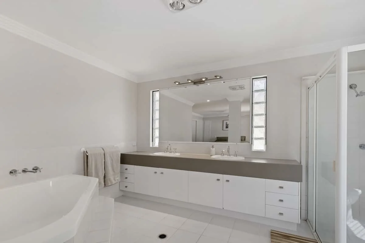 219 Oceanic Drive, Bokarina, Qld 4575