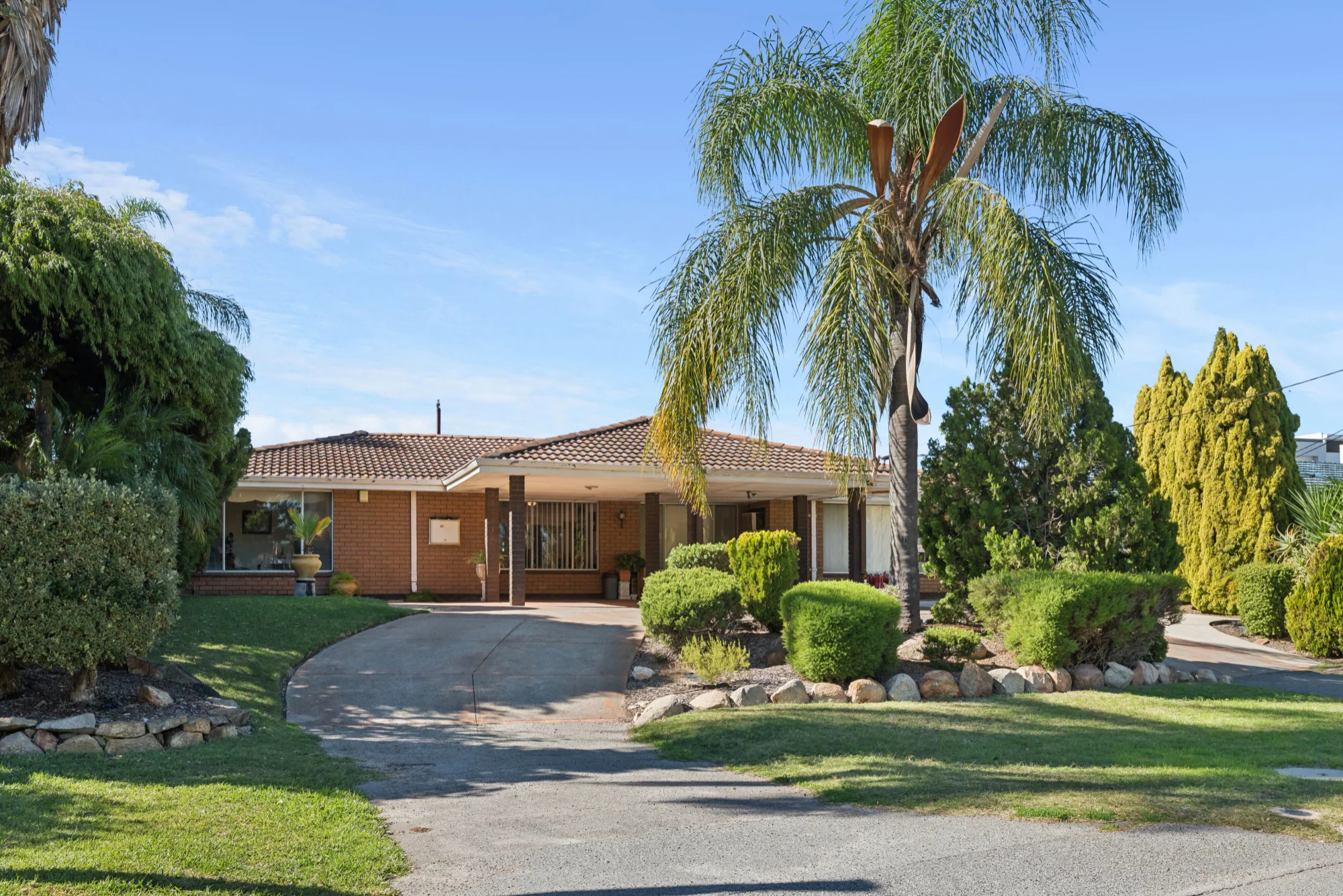 21A TELFORD CRESCENT, Stirling, WA 6021