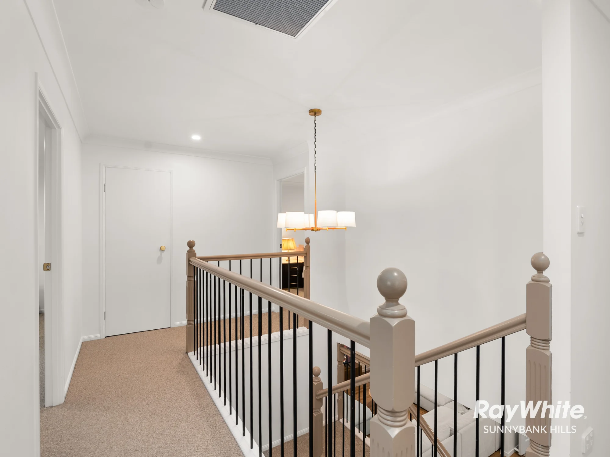 22 Cornell Close, Regents Park, Qld 4118