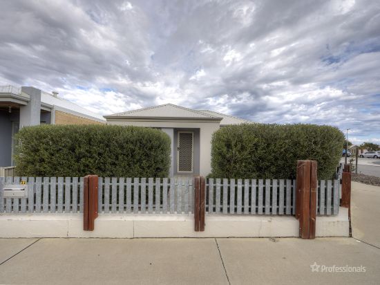 22 Danforth Crescent, Alkimos, WA 6038
