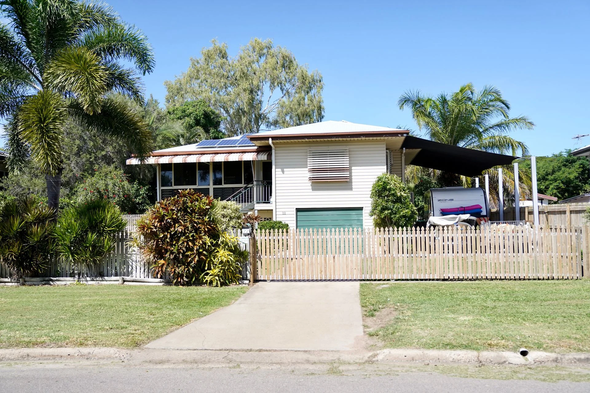 22 DESCHAMP STREET, Aitkenvale, Qld 4814