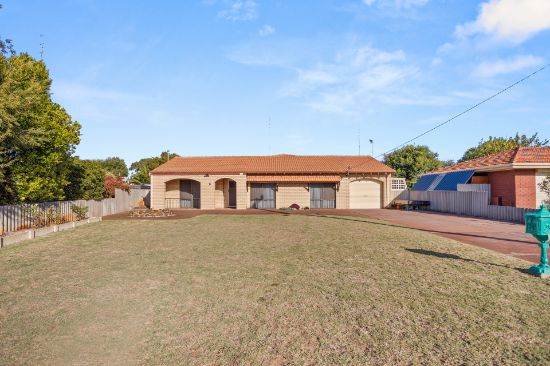 22 Ganfield Street, Carey Park, WA 6230
