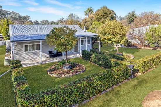 22 Graham Street, Cowra, NSW 2794