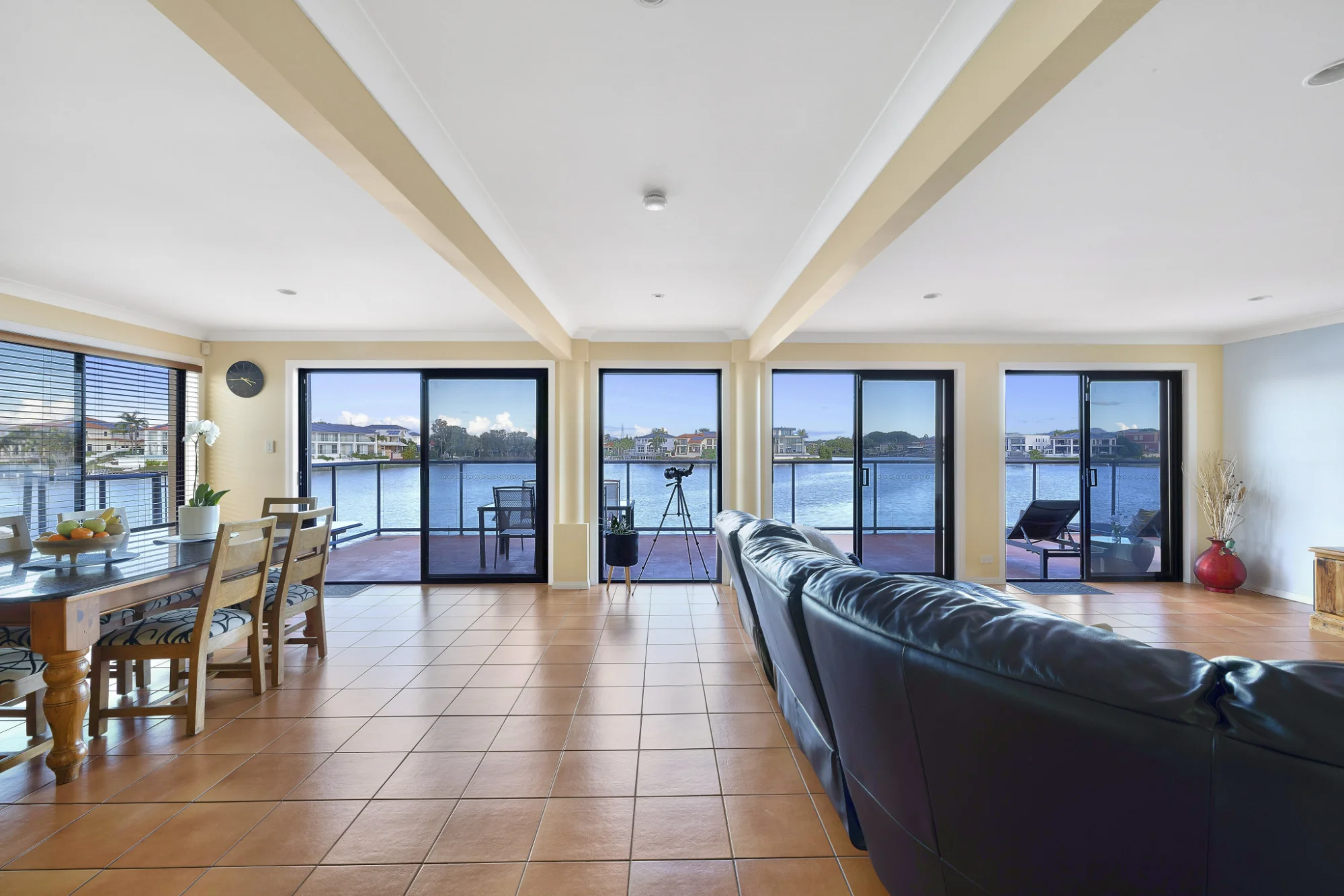 22 Montevideo Drive, Clear Island Waters, Qld 4226